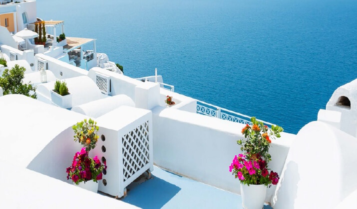 موقع قرية نايا باي الساحل