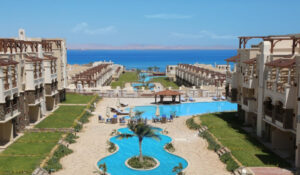 بلو بلو العين السخنة