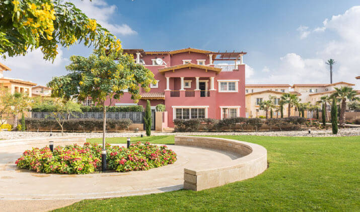 مشاكل هايد بارك التجمع الخامس