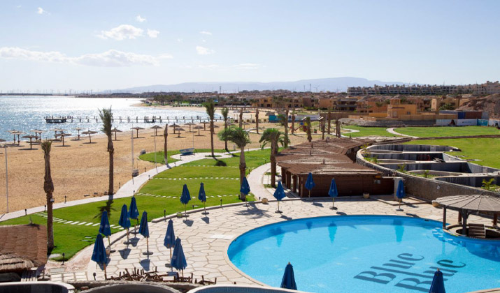 منتجع بلو بلو السخنة