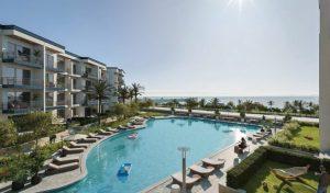 قرية لوجانو الجلالة العين السخنة